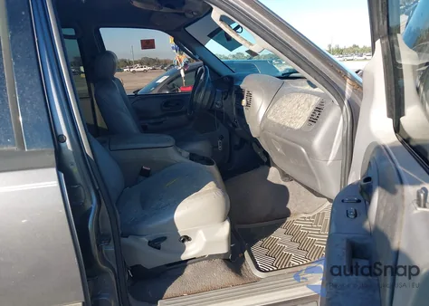 2003 Ford F-150 Lariat/Xlt from USA, damaged, VIN 1FTRW07L93KD24532